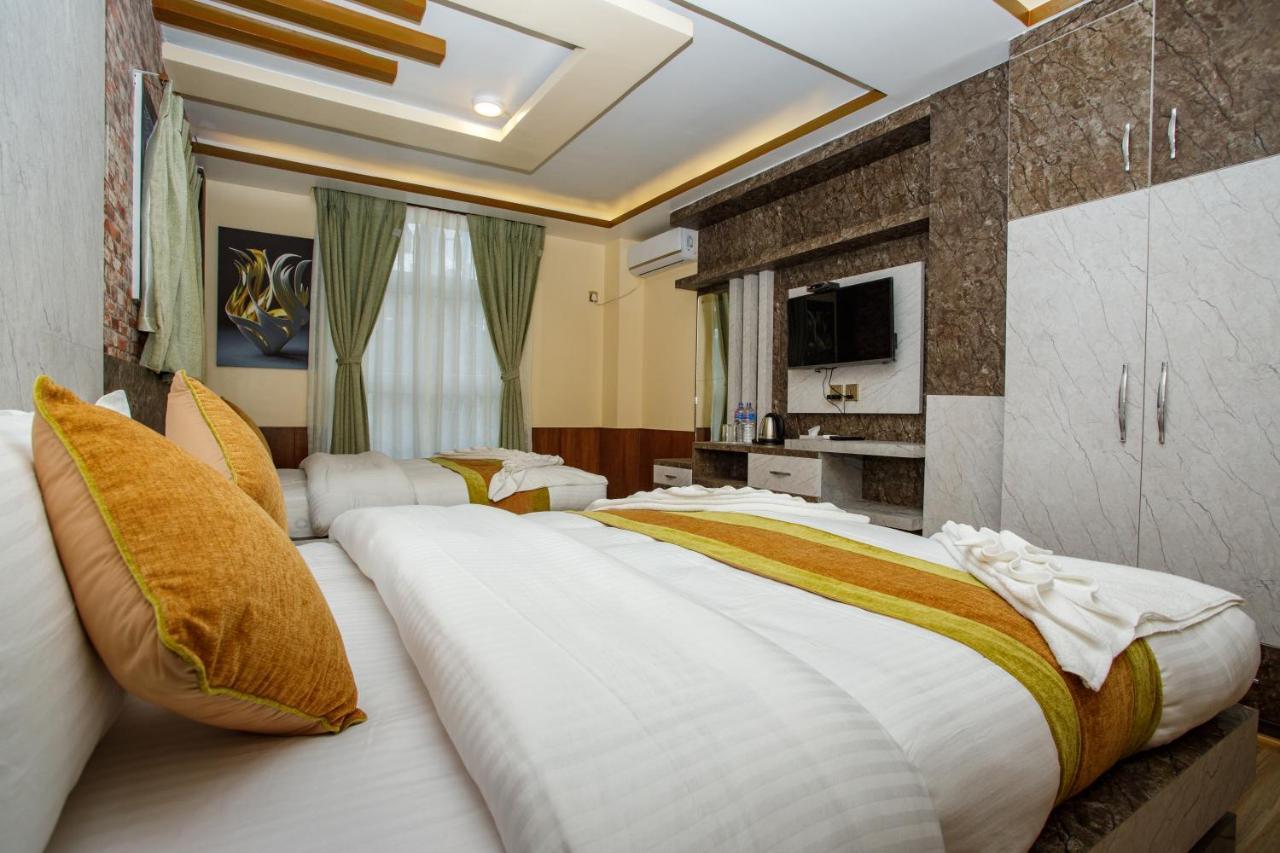 Gauri Shankar Hotel Nagarkot Bagian luar foto