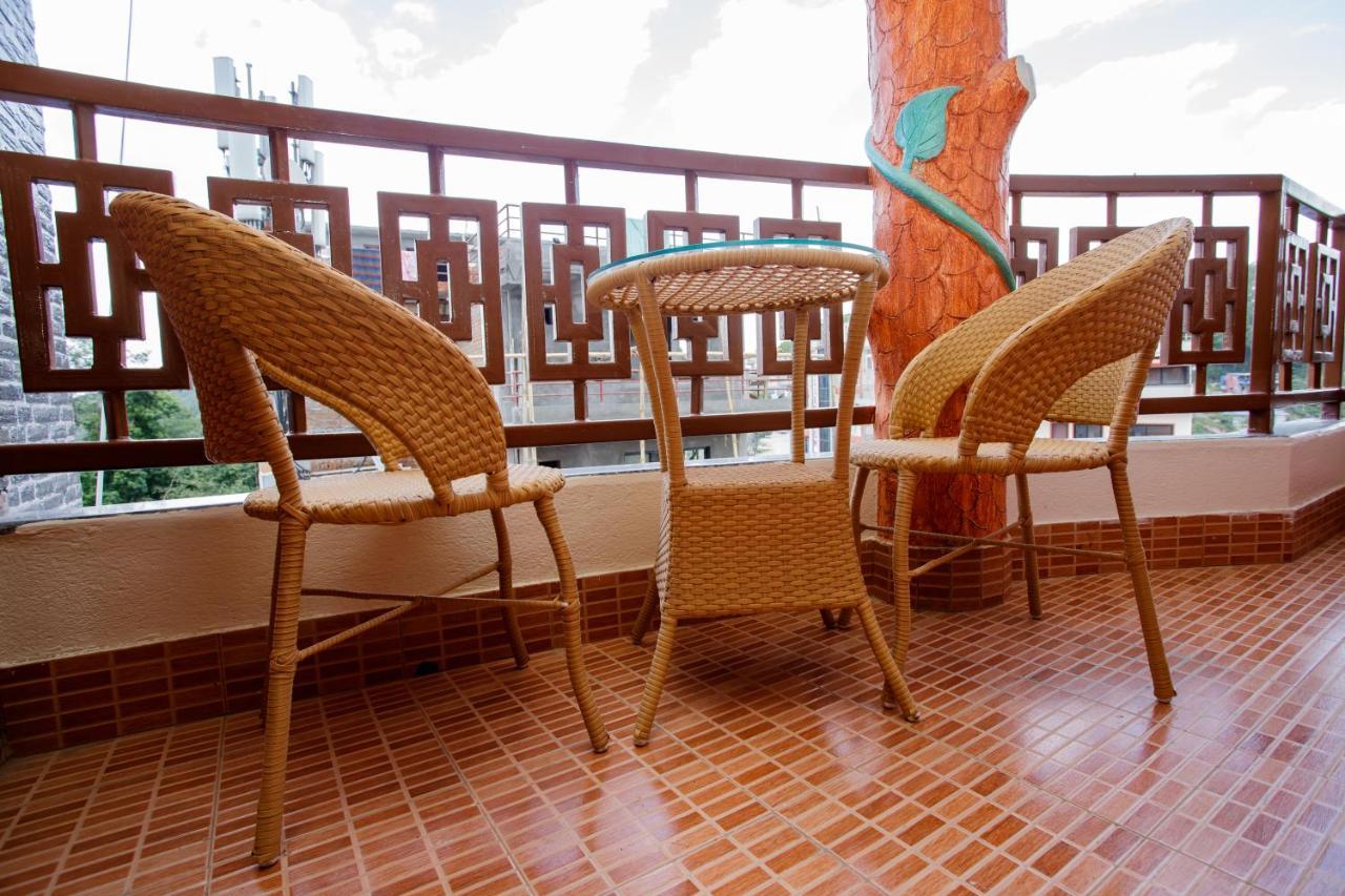 Gauri Shankar Hotel Nagarkot Bagian luar foto
